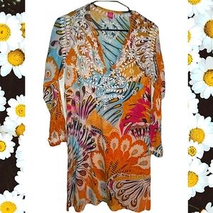 Raj multicolor tunic white embroidery. L